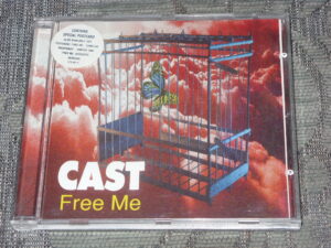 Cast:  Free Me    CD Single + postcard   NM 