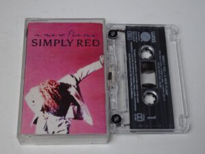 Simply Red:  A New Flame   Original  Cassette