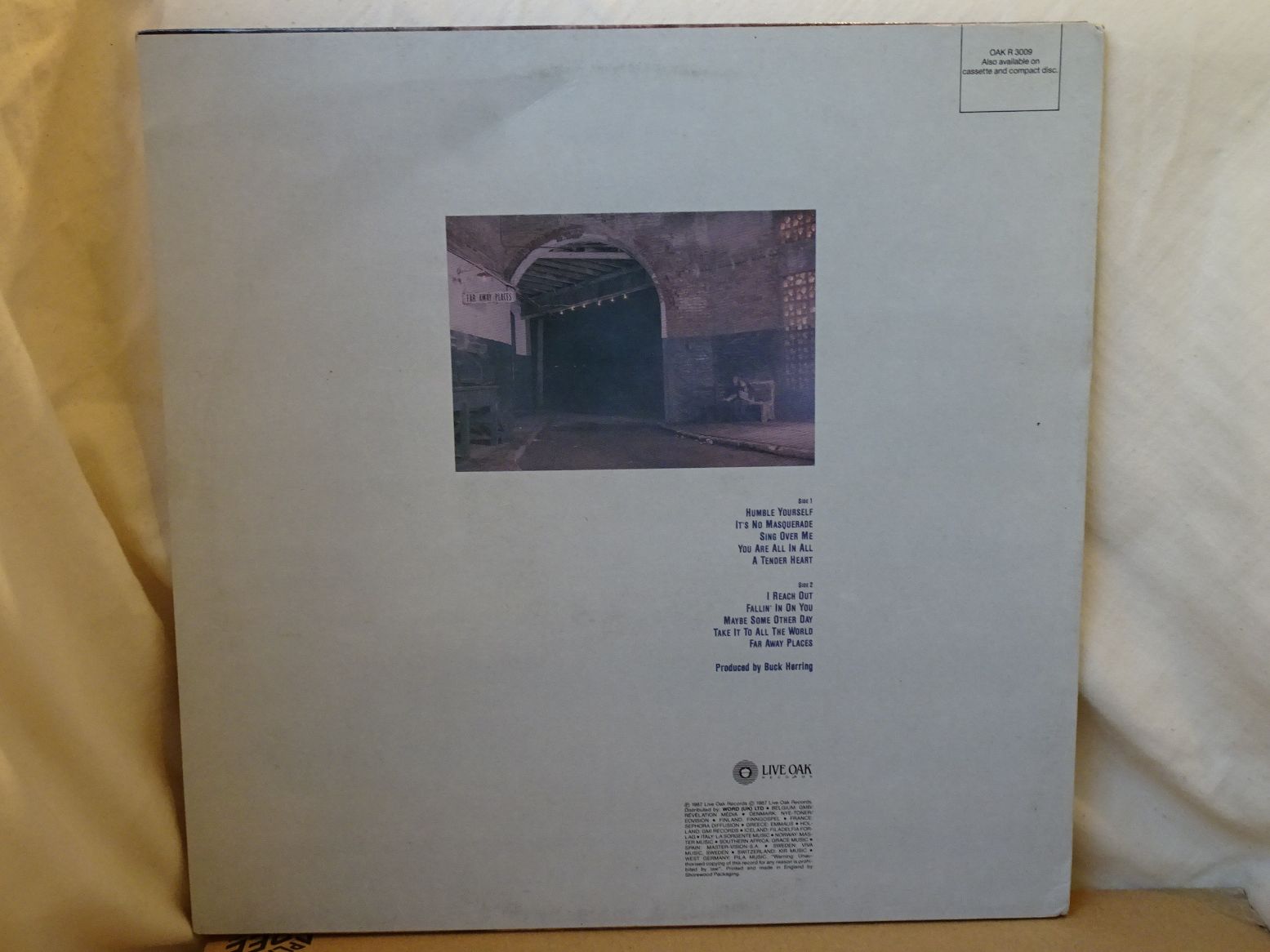 2nd Chapter Of Acts: Far Away Places 1987 NEAR MINT LP - Image 6