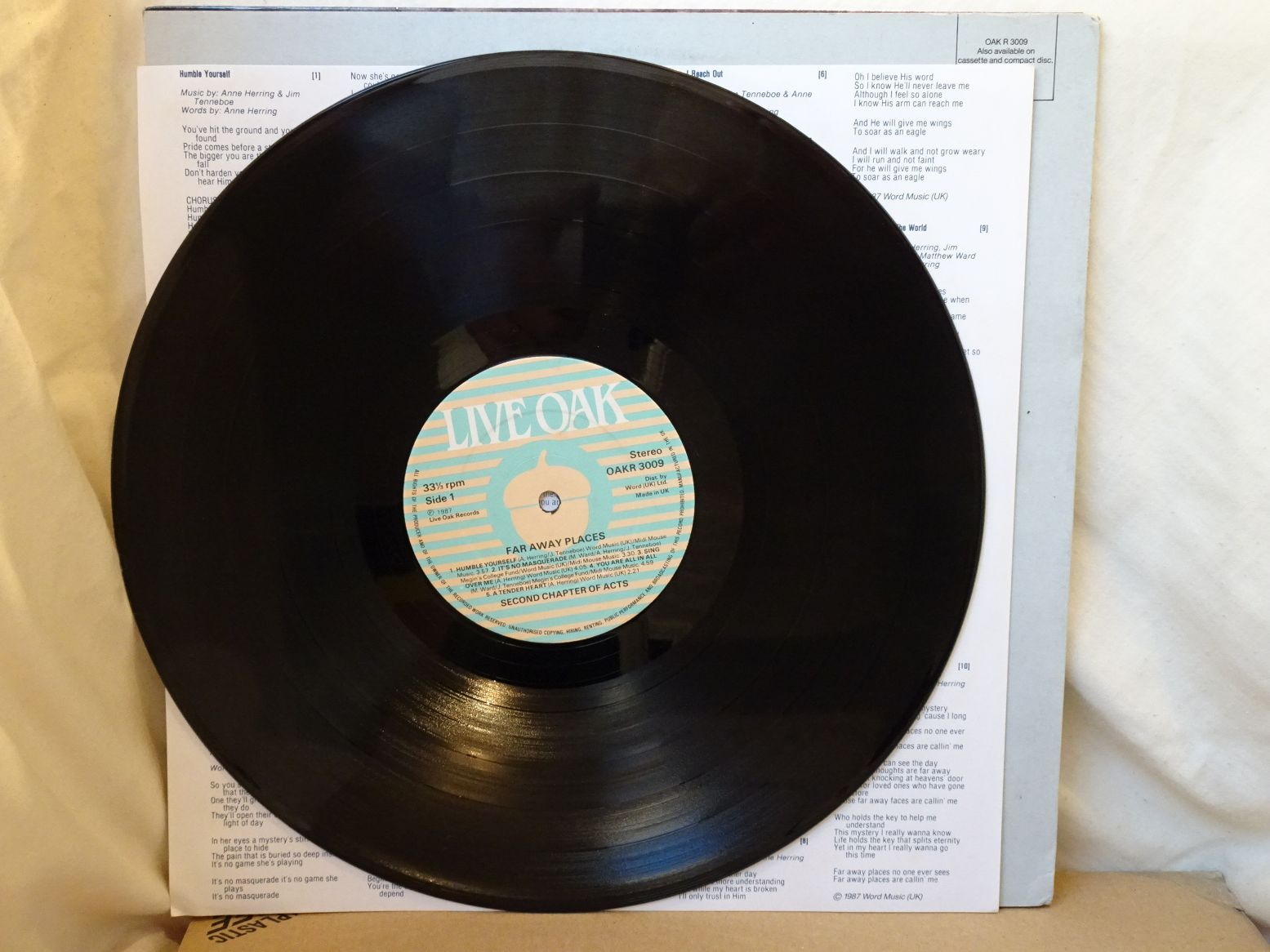 2nd Chapter Of Acts: Far Away Places 1987 NEAR MINT LP - Image 3