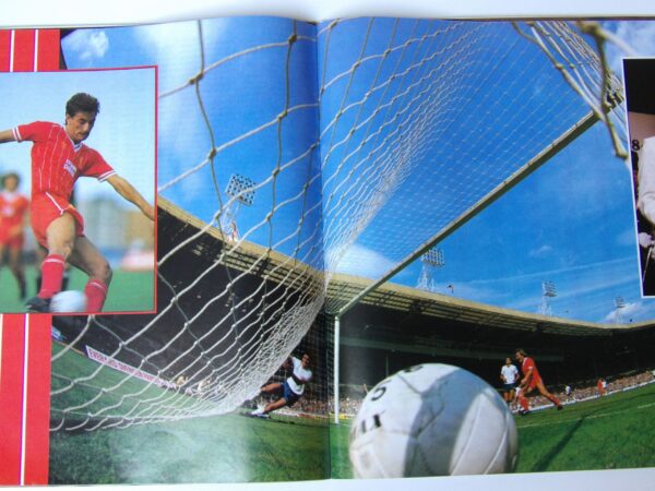 Liverpool FC: Conquering Lions of Anfield 1985  EX+ LP + Book + extras - Image 5