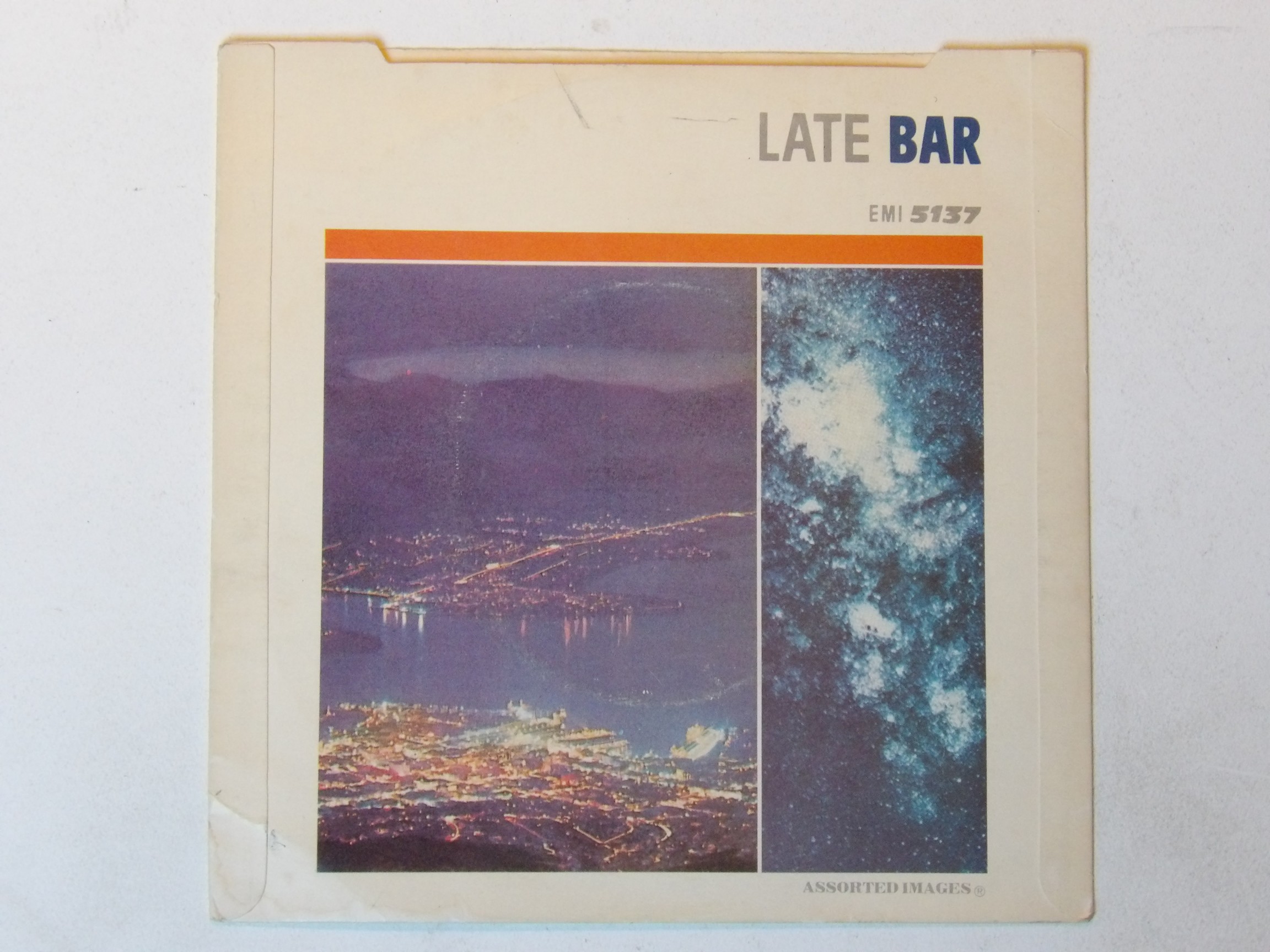 Duran Duran: Planet Earth 1981 EX+ 7" - Image 4