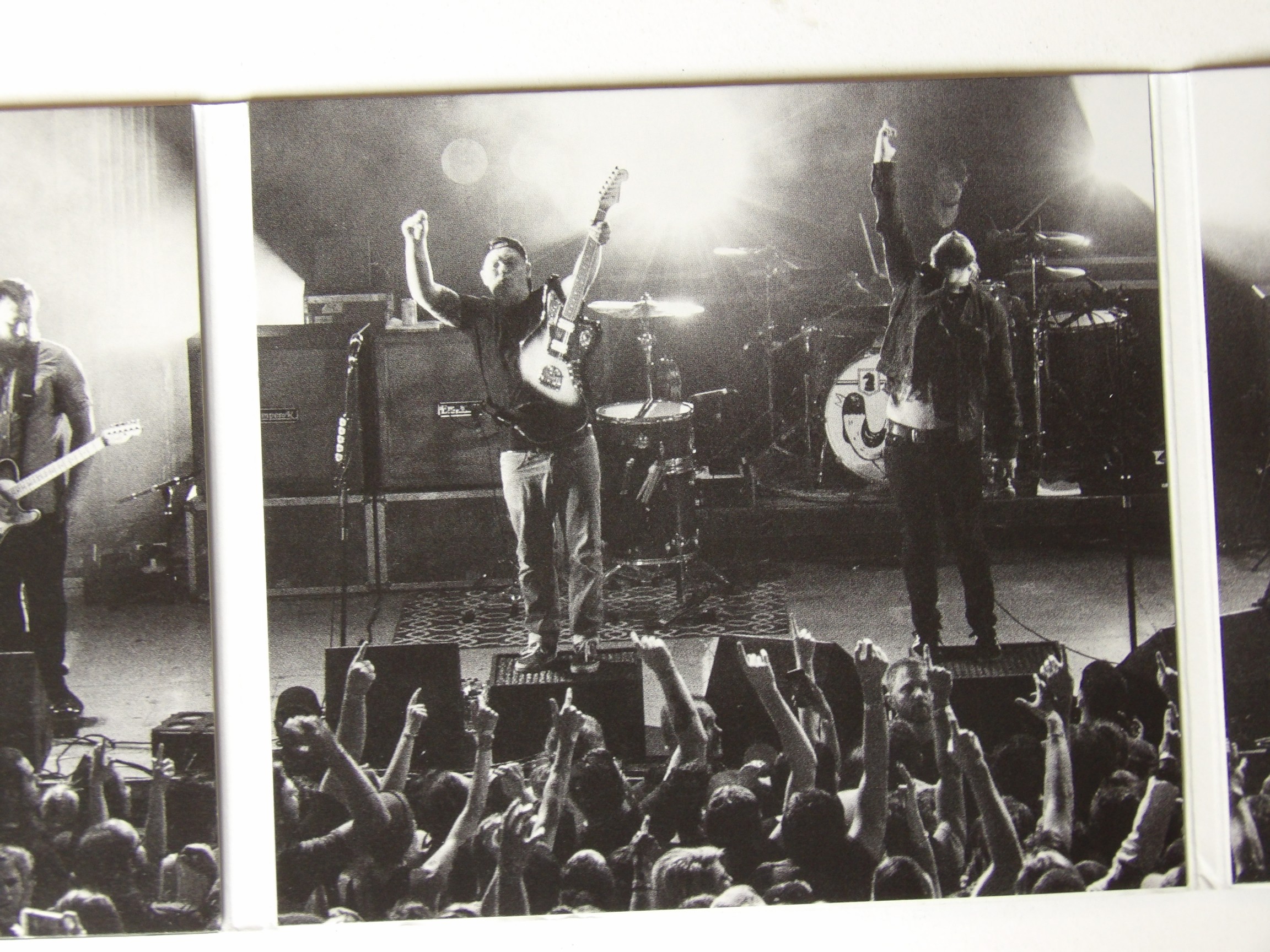 The Wonder Years: Sister Cities Near Mint Unplayed CD TARGET EXCLUSIVE - Image 3