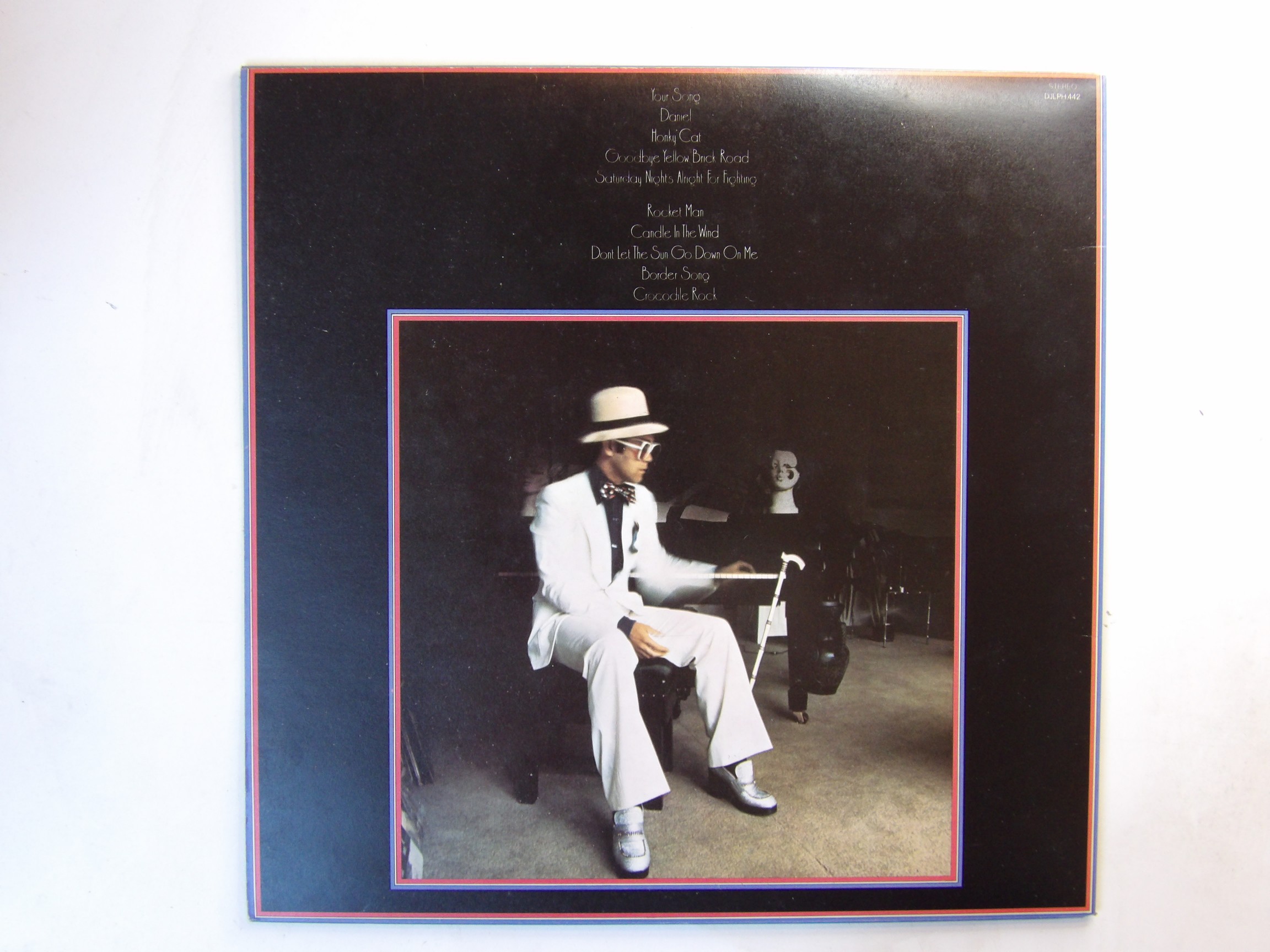Elton John: Greatest Hits 1974 EX RED TRANSLUCENT LP - Image 6
