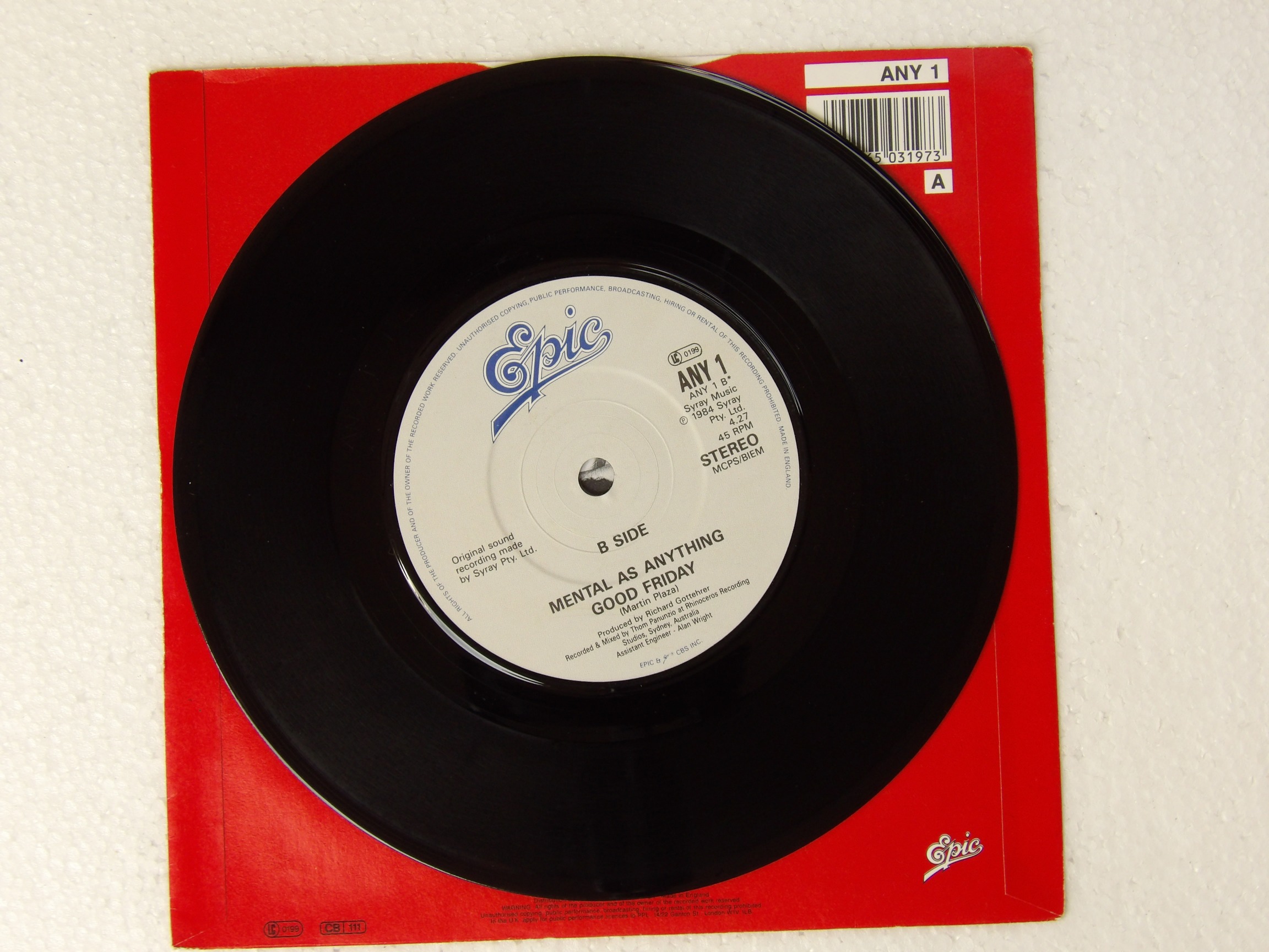Mental As Anything: Live it Up 1984 Near Mint 7″ - Image 3