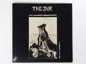 The Jam: Funeral Pyre  1981  EX+ 7" (Glossy pic slv)