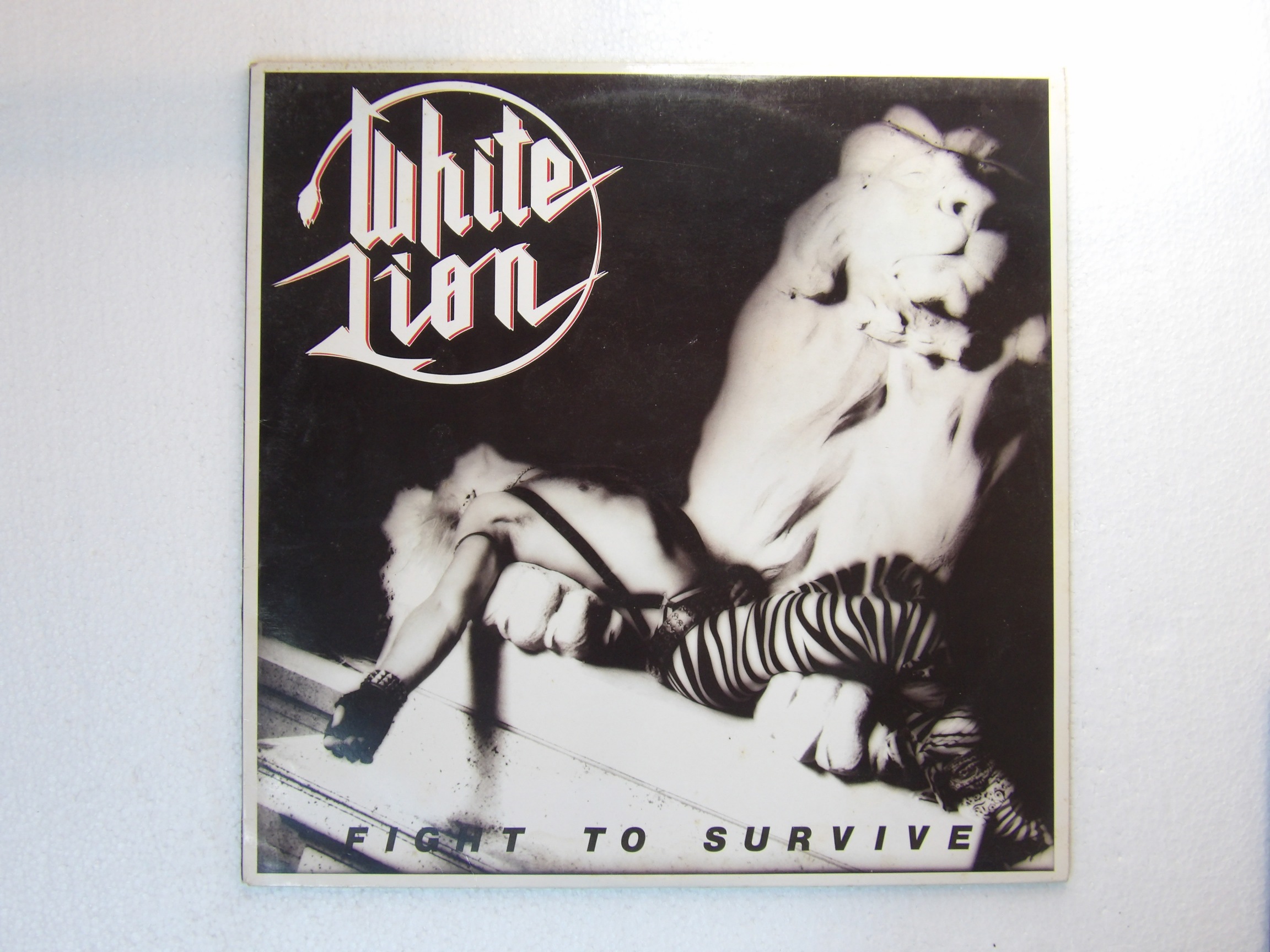 White Lion: Fight To Survive EX 1987 U.S Grand Slamm LP