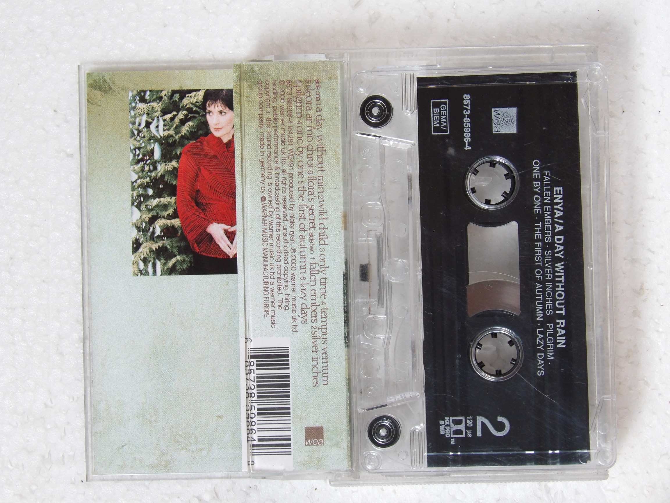 Enya: A Day Without Rain 2000 UK Cassette - Image 2