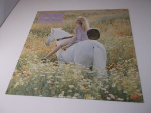 Liona Boyd:   The Best Of   1982   CANADIAN PRESSING   EX+      LP