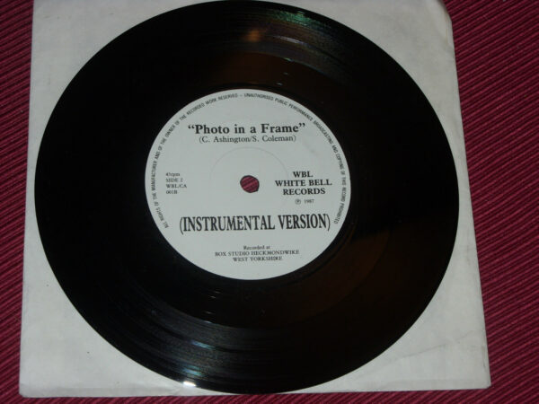 Carl Ashington: Photo in a frame 7" Rare 1987 NEW UNPLAYED - Image 3